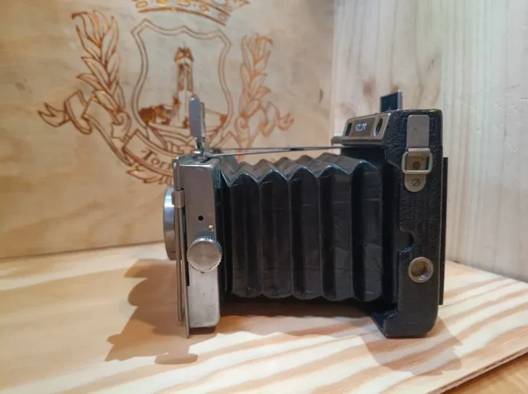 Фотокамера плёночная Plaubel Makina. Германия - миниатюра 3