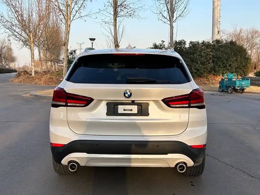 BMW X1 2022 год - миниатюра 5