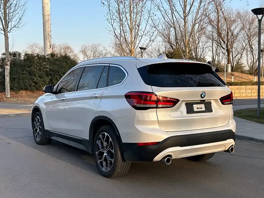 BMW X1 2022 год - миниатюра 6