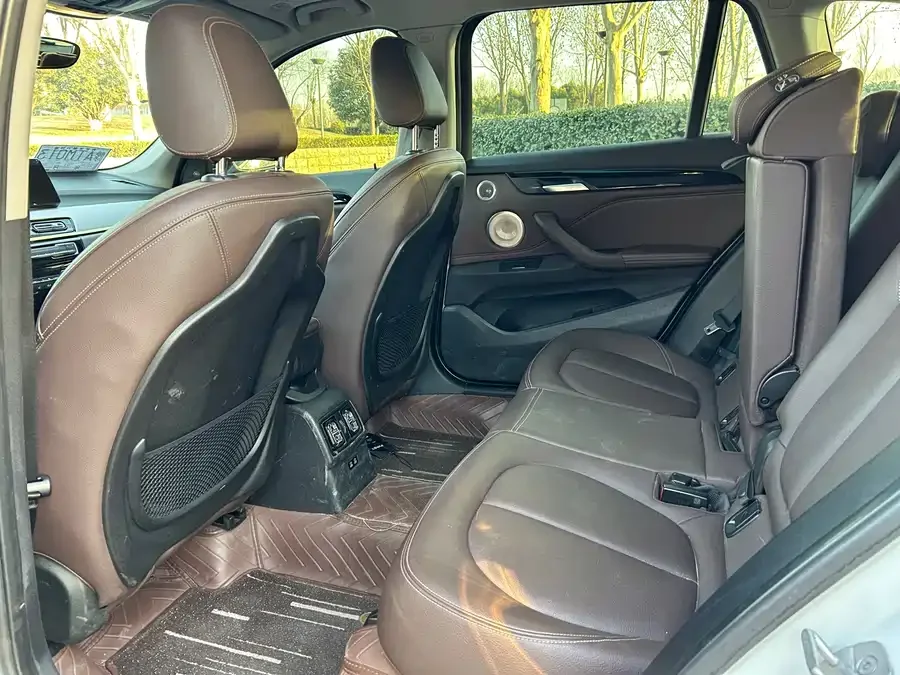 BMW X1 2022 год - миниатюра 8