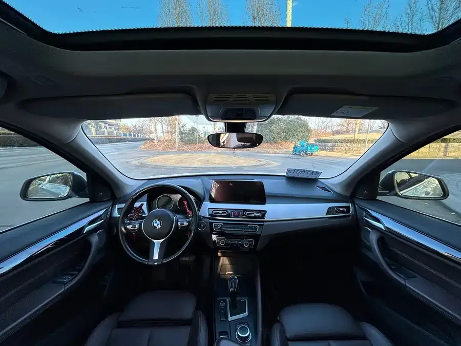 BMW X1 2022 год - миниатюра 9