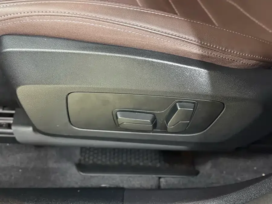 BMW X1 2023 год - миниатюра 10