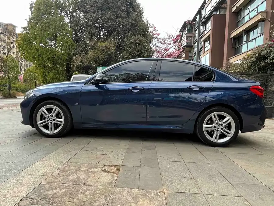 BMW 1 series - миниатюра 8
