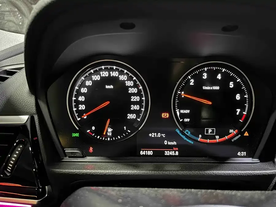 BMW 1 series - миниатюра 27
