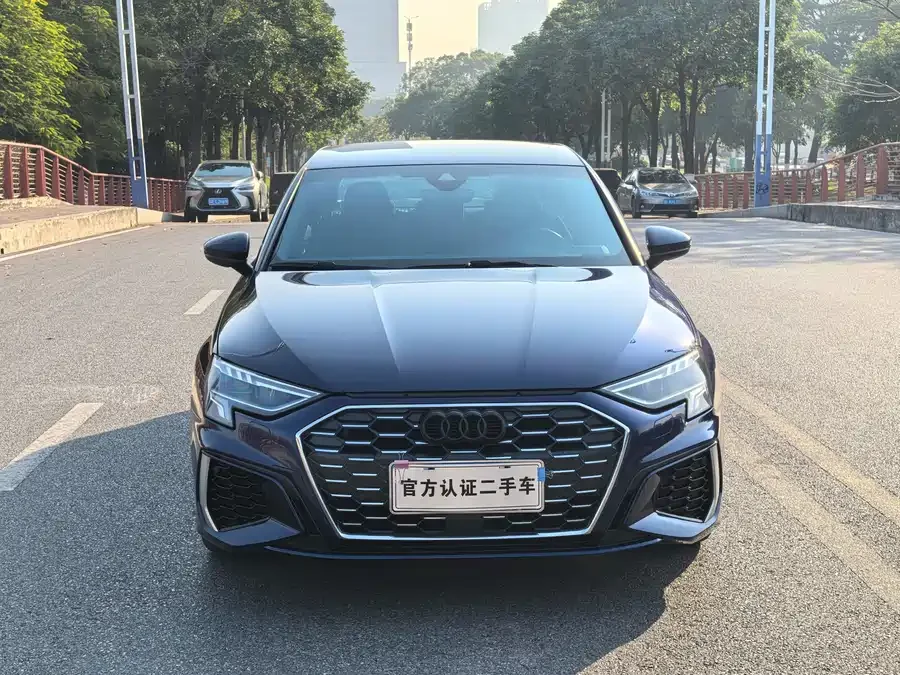 AUDI A3 2022 год - миниатюра 2