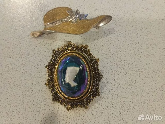 старинную бижутерию(что-то из серебра). - миниатюра 10