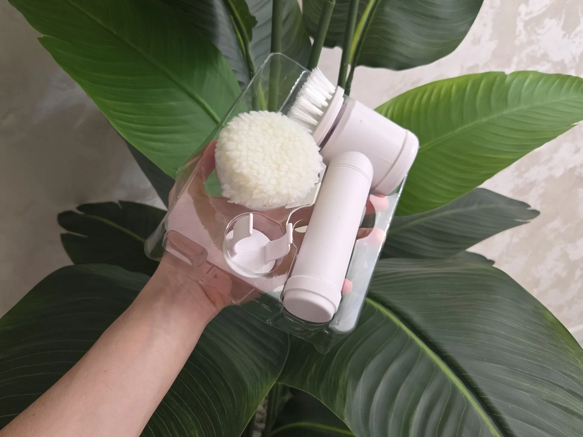 ✨ 5в1 Magic Brush — электрическая щётка для уборки - миниатюра 6