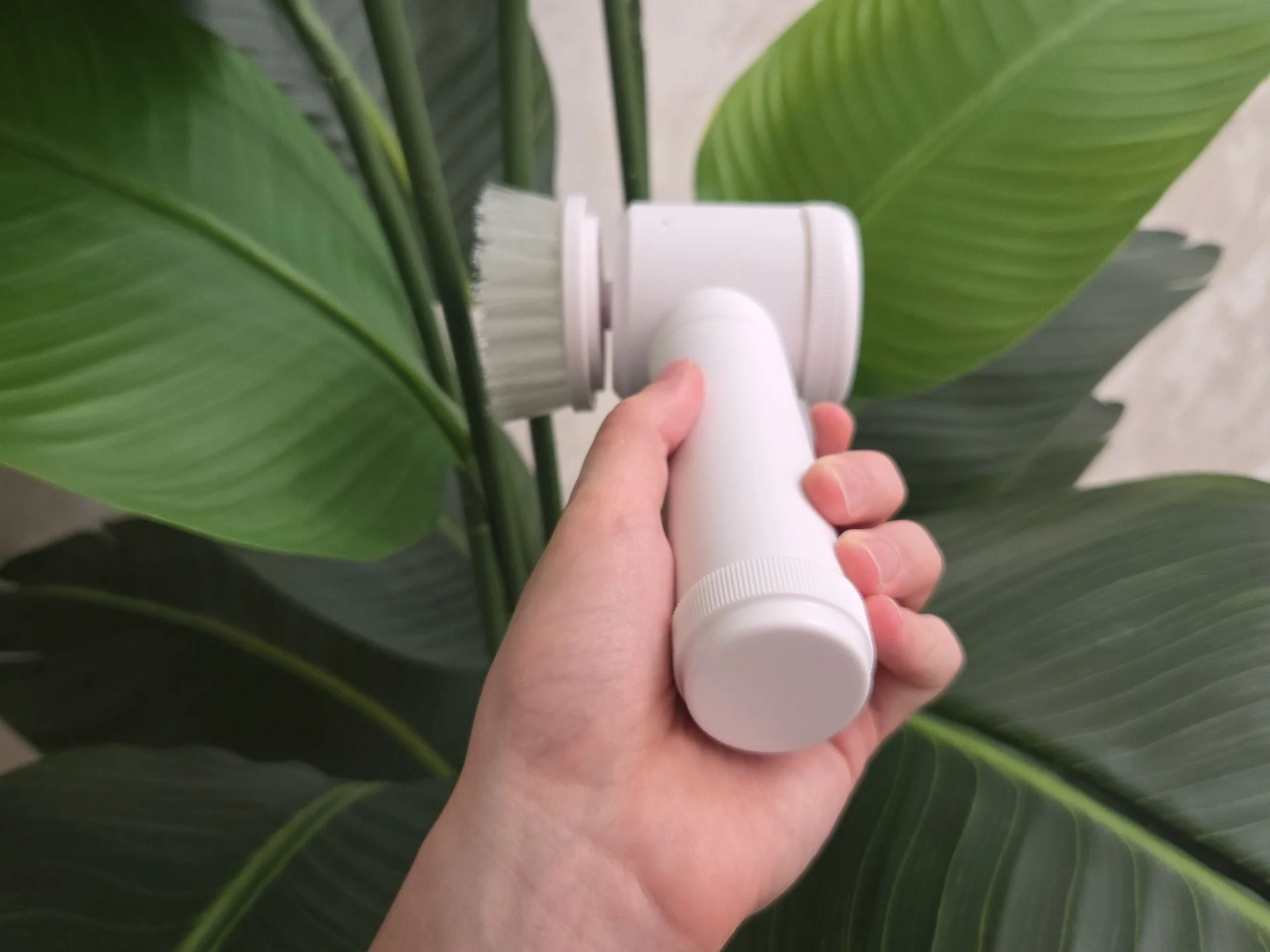 ✨ 5в1 Magic Brush — электрическая щётка для уборки - миниатюра 9