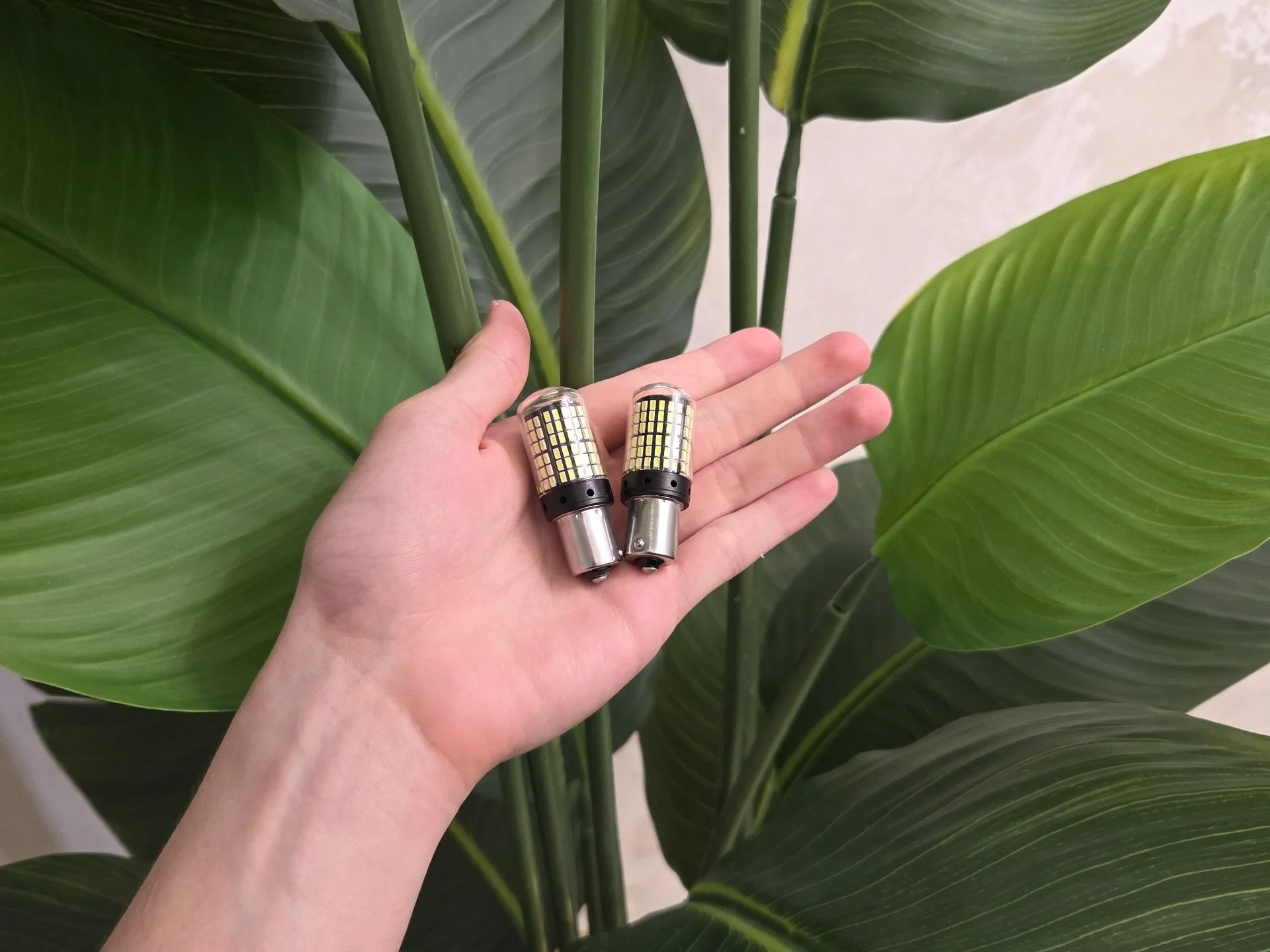 💡 LED лампы для авто 12V/24V. Яркий свет - миниатюра 8