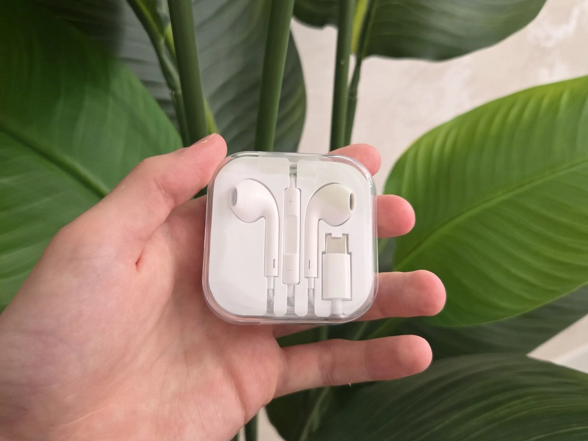 🎧 Проводные наушники EarPods. - миниатюра 2