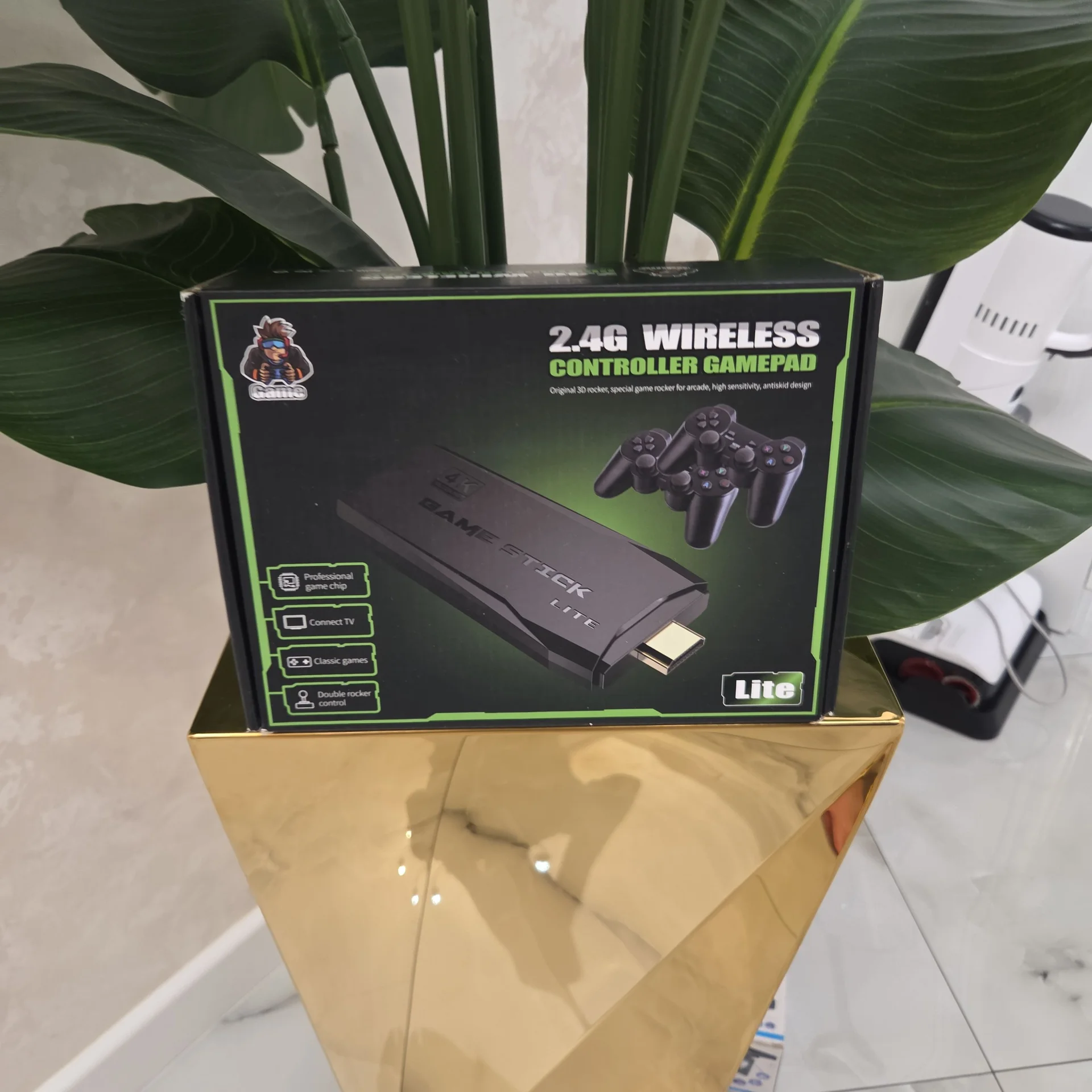 Game Stick Lite 🔥 / 2 джойстика / HDMI / 2.4G - изображение 1