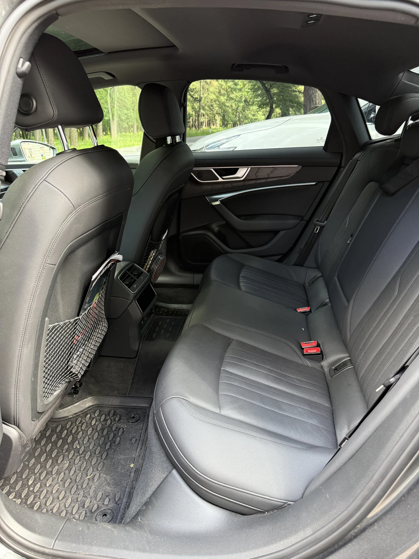 Audi A6 - миниатюра 9