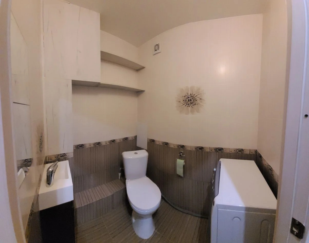 2-к. квартира, 70 м², 12/35 эт. - миниатюра 8
