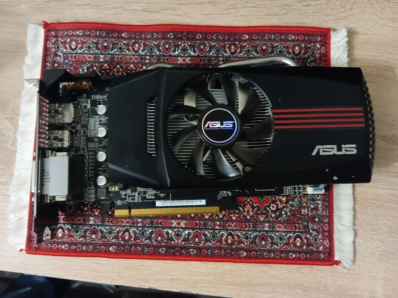 HD 7850 - миниатюра 2