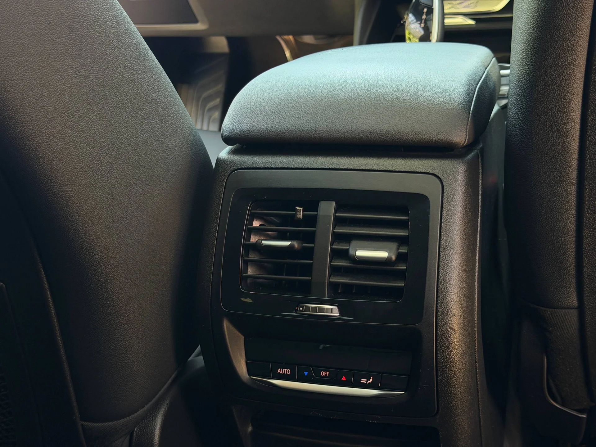 BMW X4 G02 2021 год - миниатюра 20