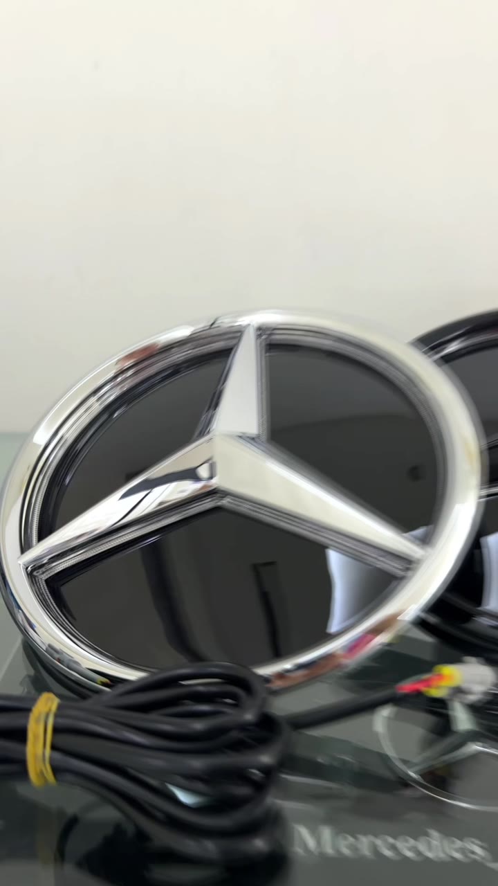 эмблема с подсветкой Mercedes Benz - видео 8