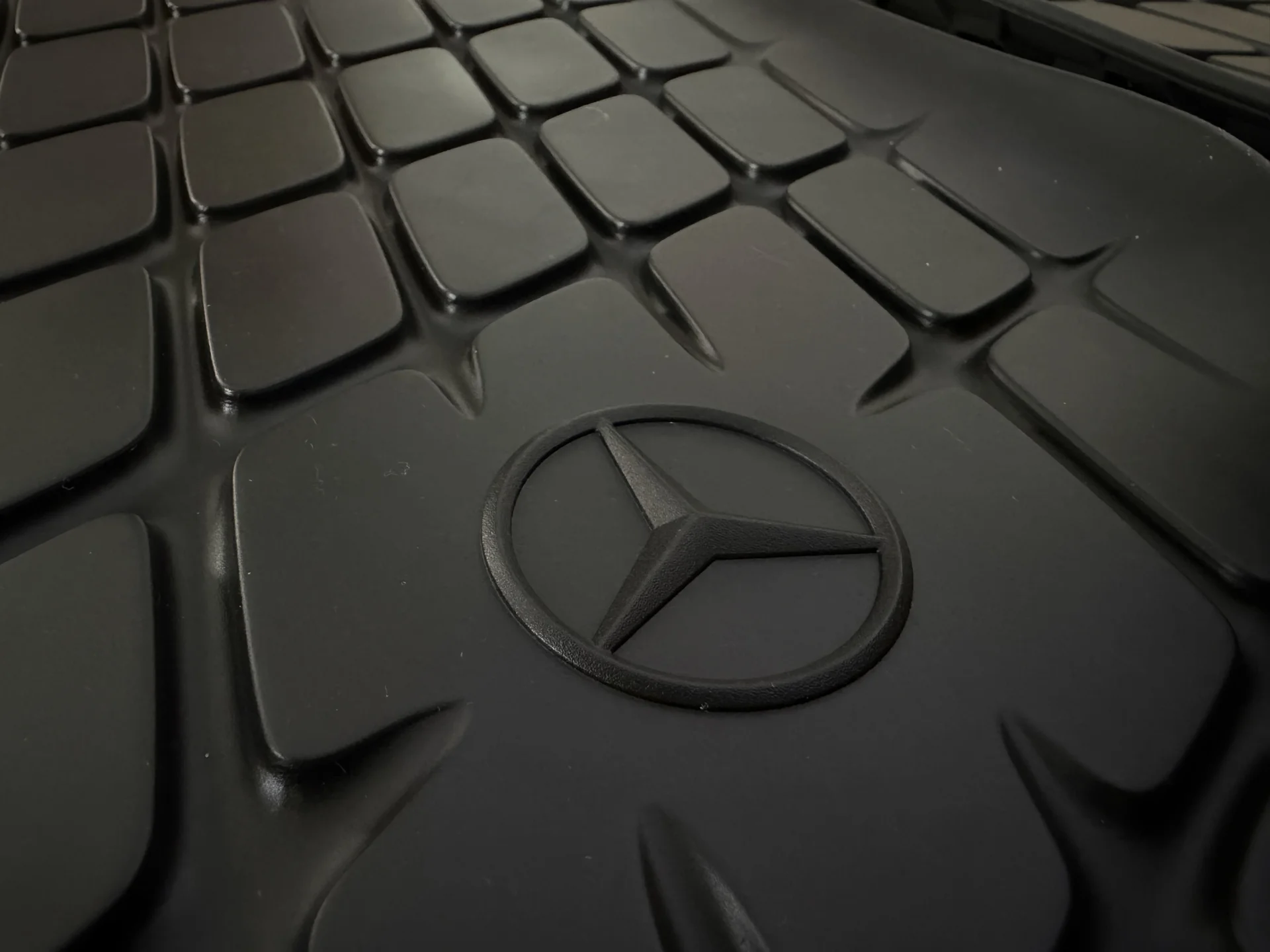 Резиновые коврики Mercedes Benz GLS Оригинал - миниатюра 5