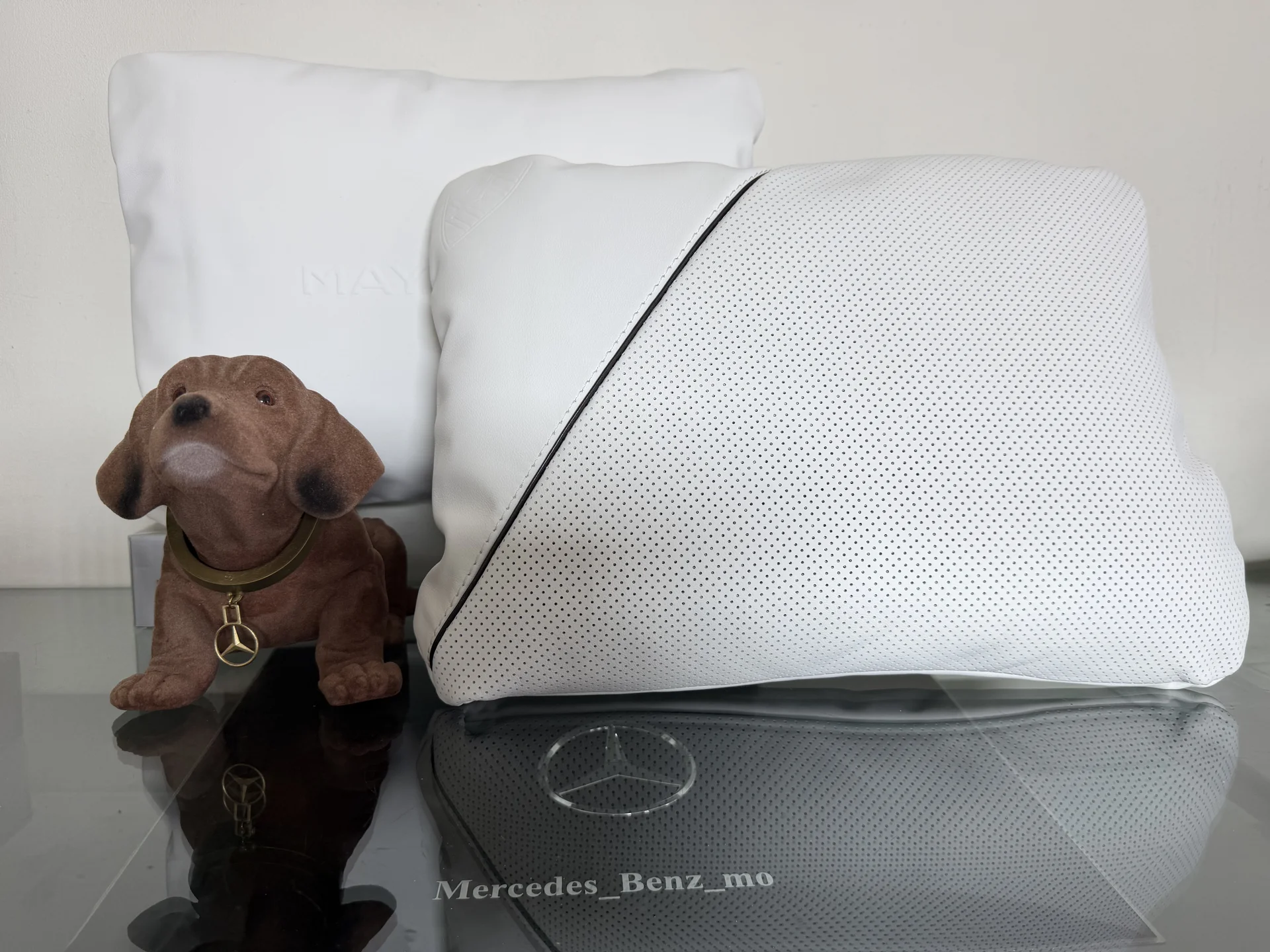 оригинальные подушки Mercedes Maybach - миниатюра 4
