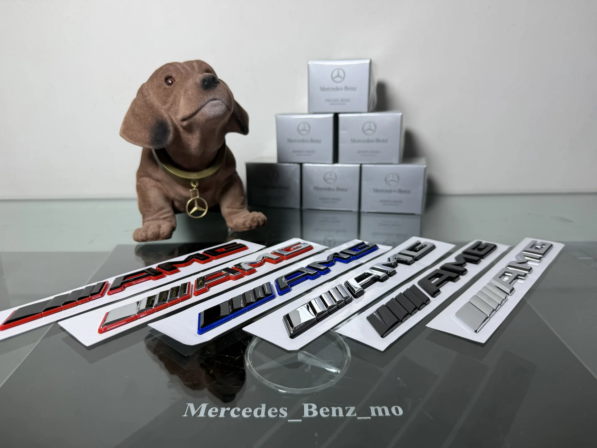 шильдик AMG Mercedes Benz нв крышку багажника - миниатюра 3