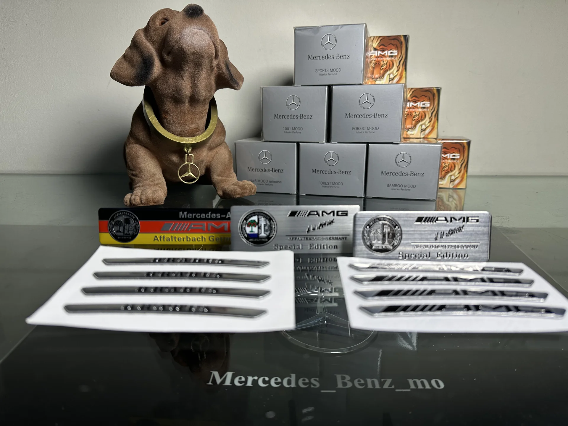 шильдик AMG Mercedes Benz нв крышку багажника - миниатюра 12