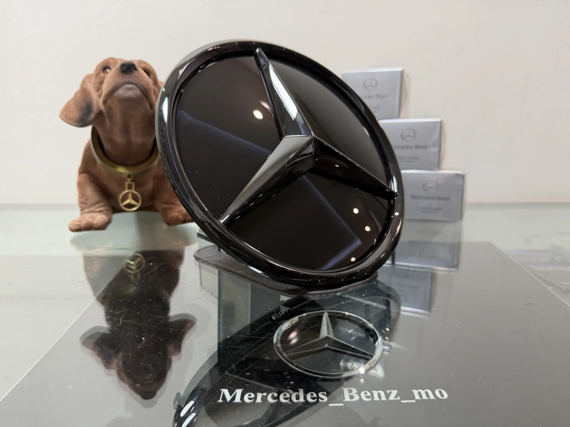 эмблема звезда Mercedes Benz в решетку радиатора - миниатюра 5