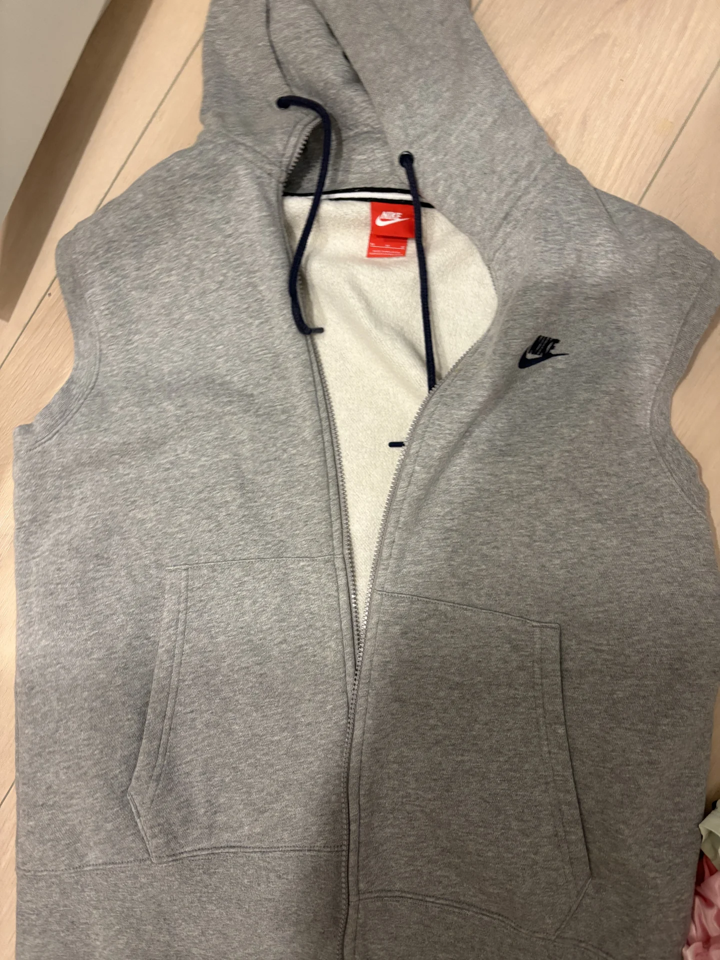 Nike жилетка/безрукавка - изображение 1