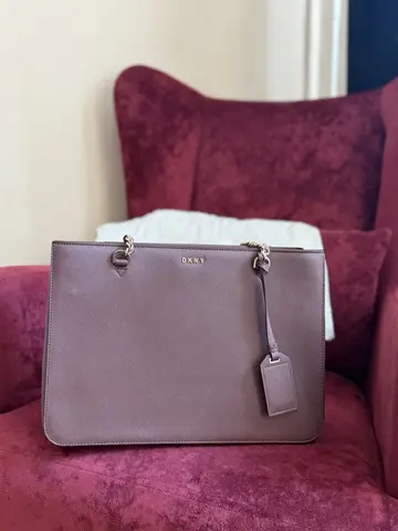 Сумка DKNY
