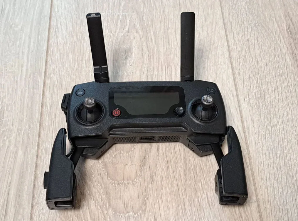 Квадрокоптер Dji Mavic Pro Platinum - миниатюра 2