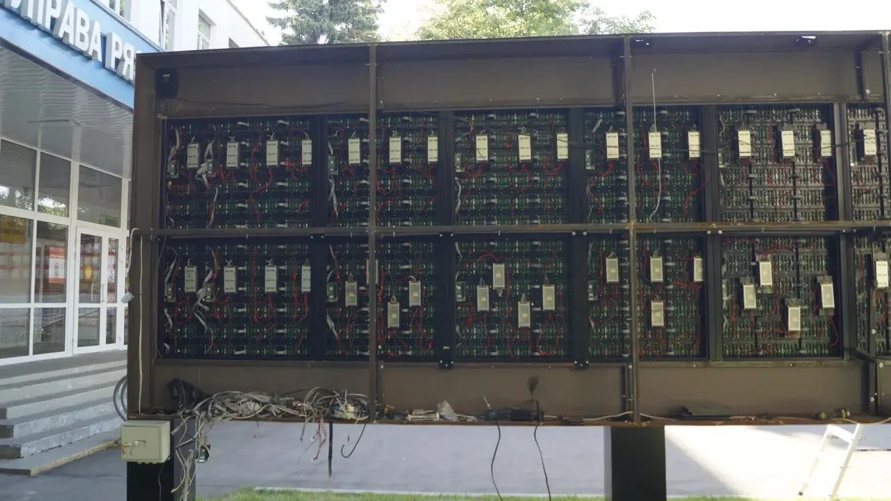 Обслуживание и ремонт светодиодных LED-экранов - миниатюра 2