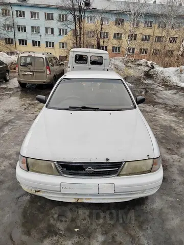Nissan Sunny FB14 GA15DE