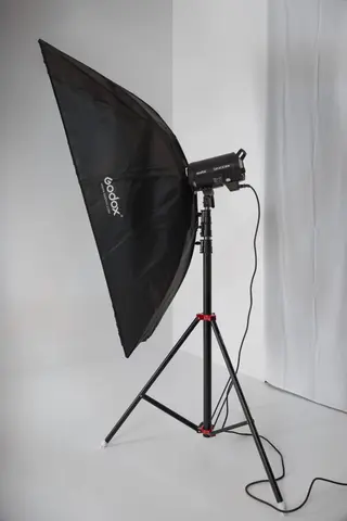 Вспышка студийная Godox DP400IIIV