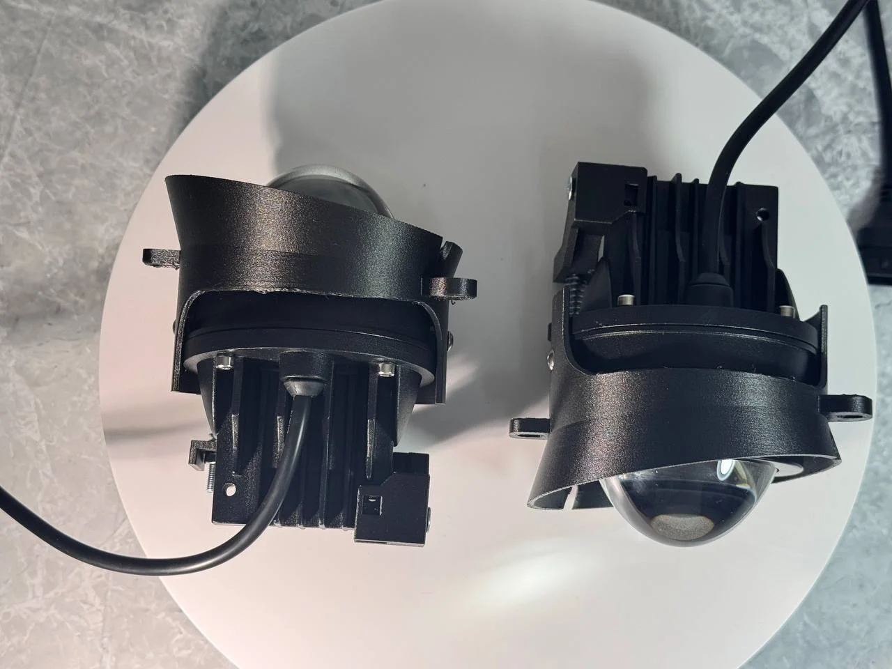 Лазерные Bi-led противотуманки для Land Rover - миниатюра 8