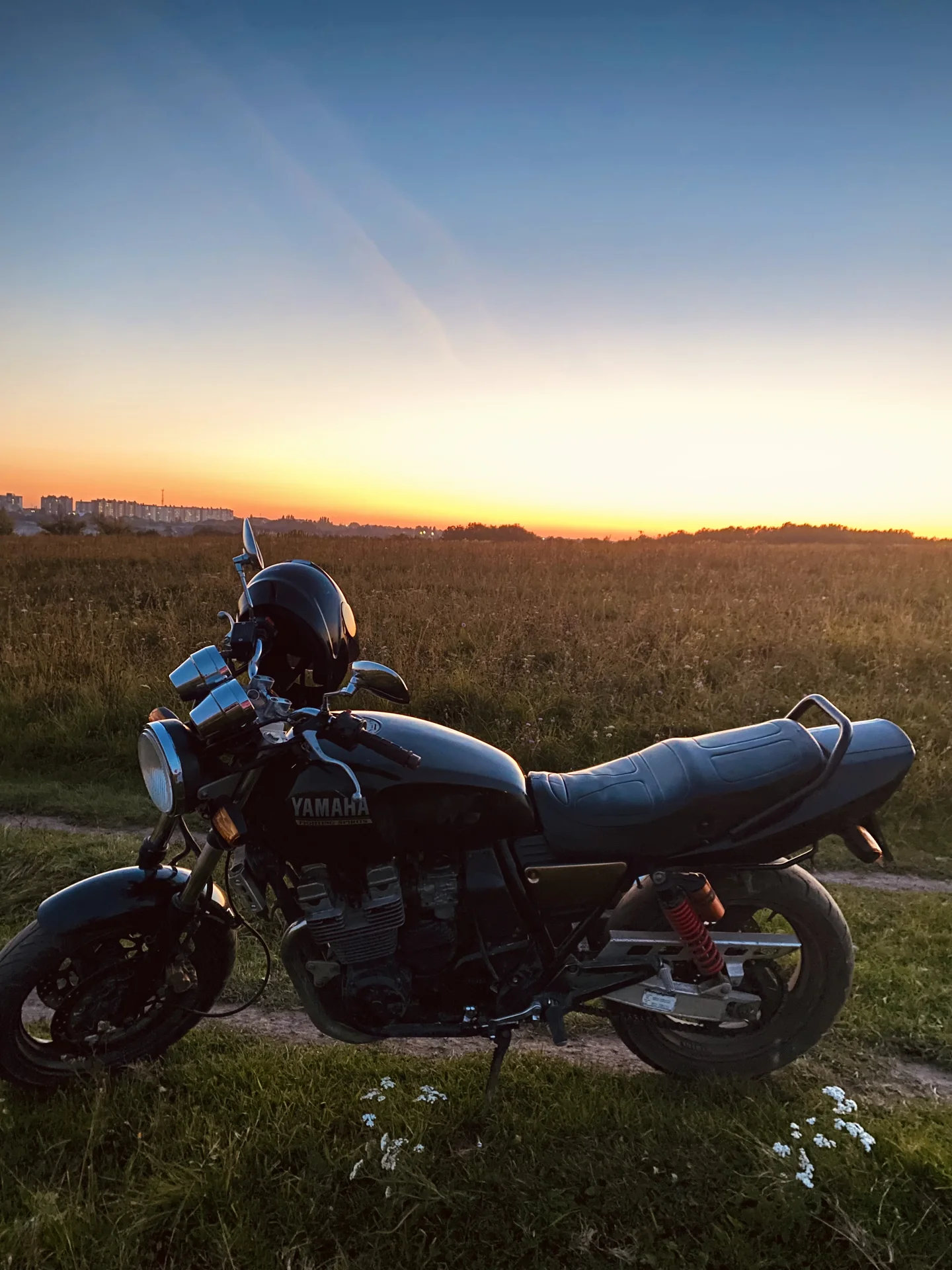 Yamaha xjr400 - изображение 1