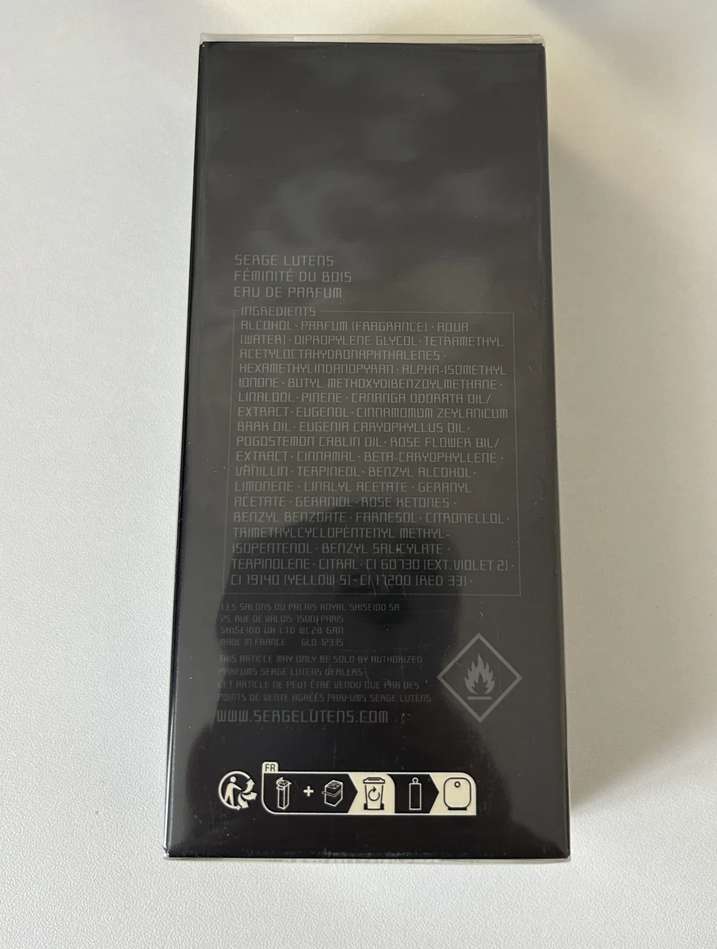 Serge Lutens Feminite du bois 50ml - миниатюра 2