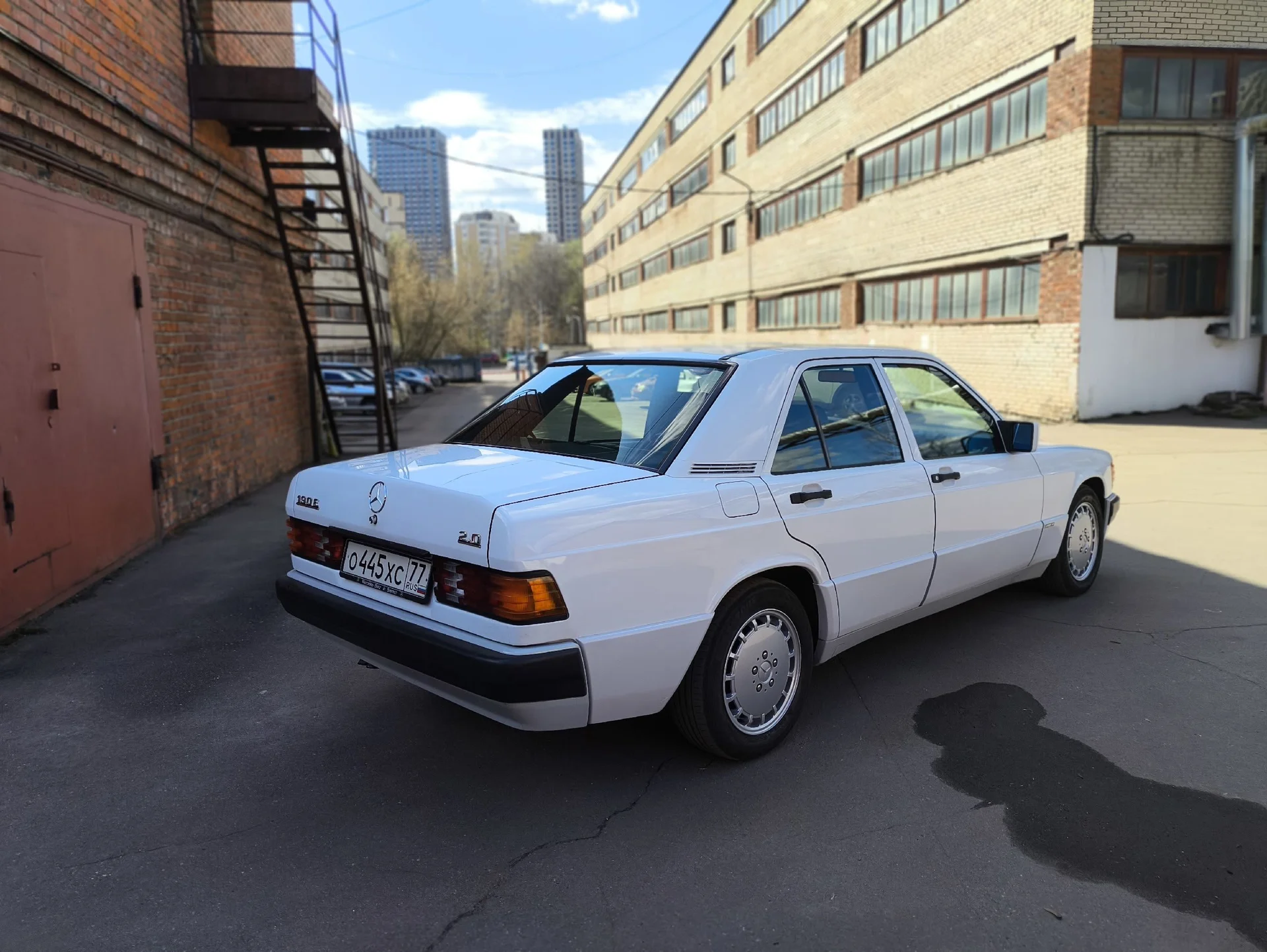 mercedes benz w201 - миниатюра 5