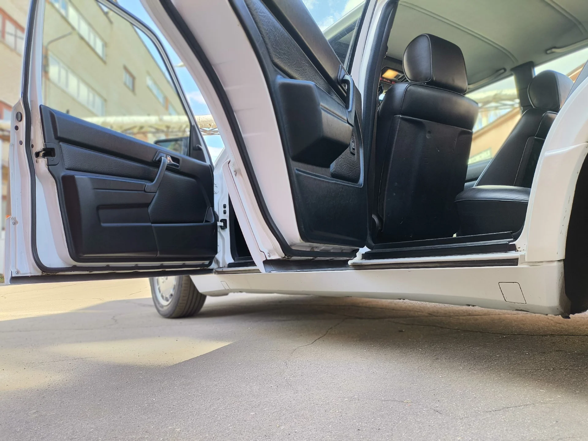 mercedes benz w201 - миниатюра 10