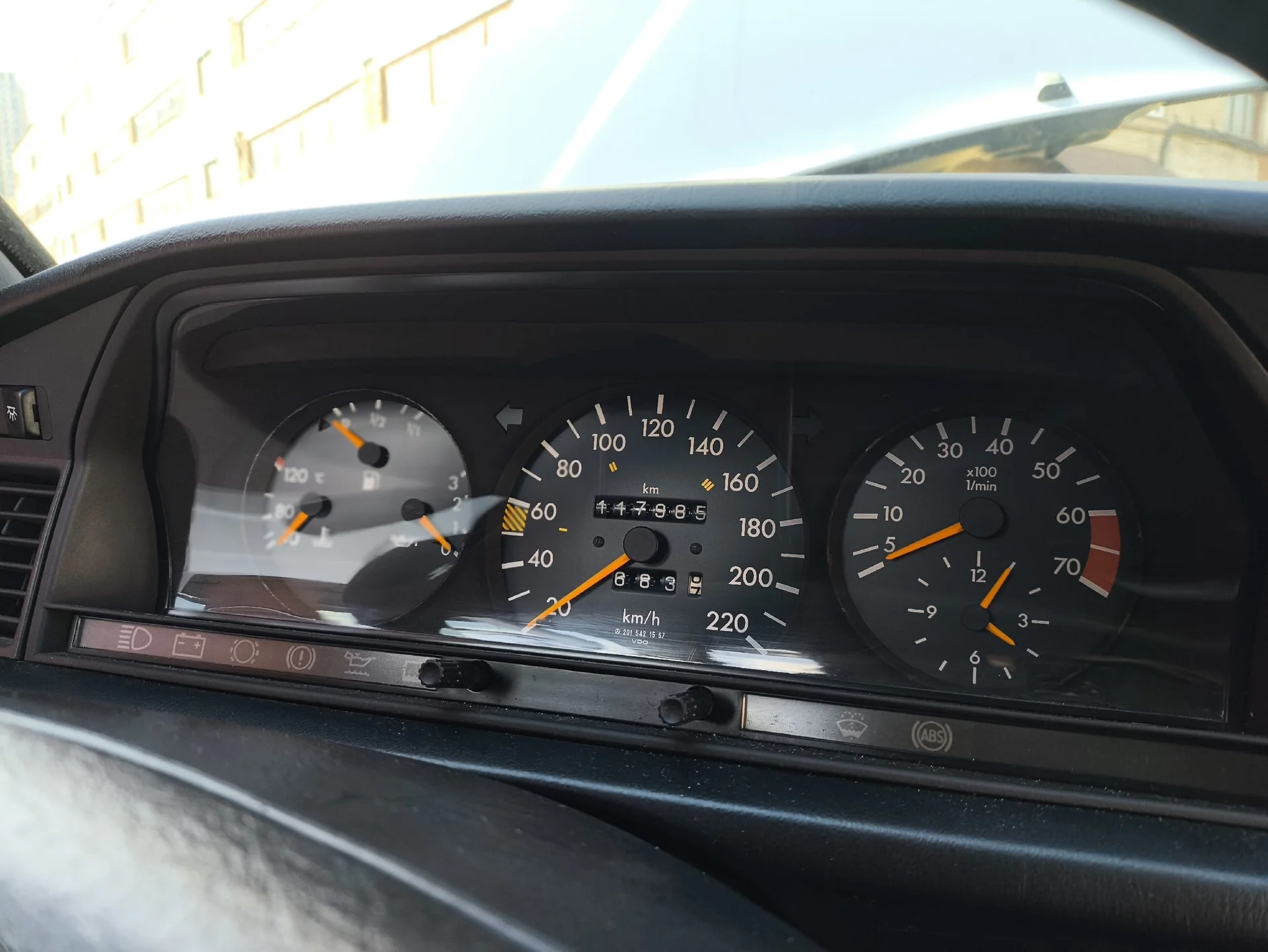 mercedes benz w201 - миниатюра 16