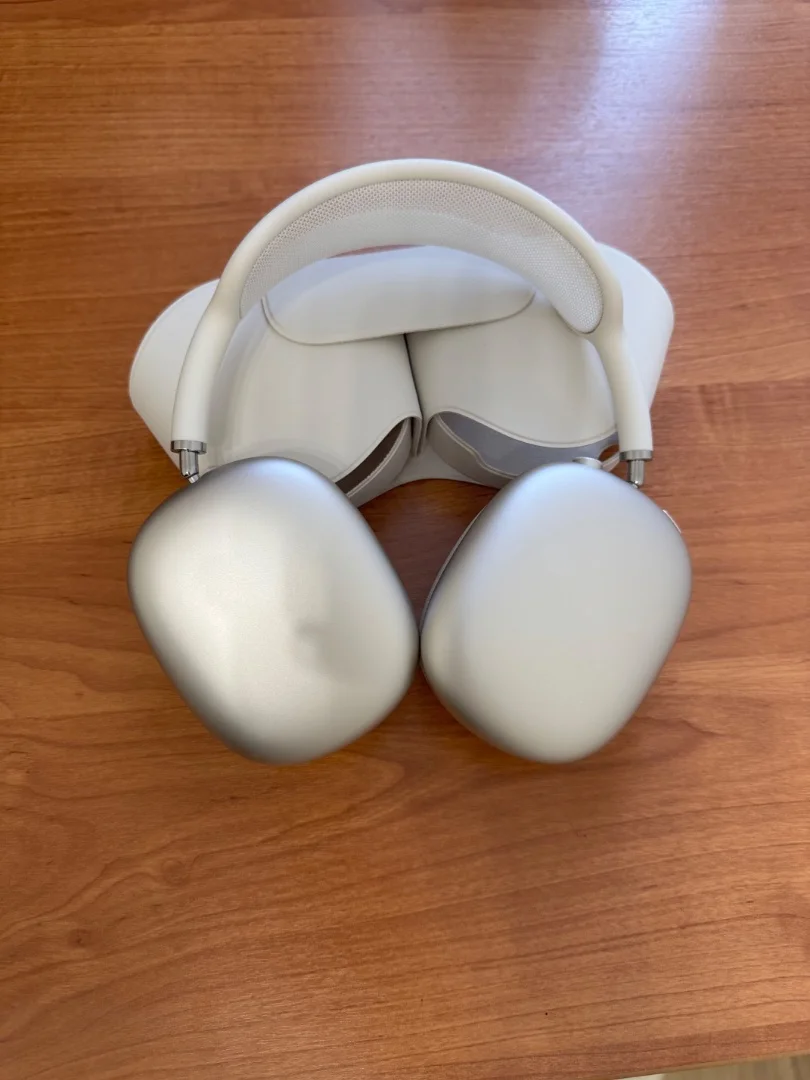 Apple airpods Max 2024 года - изображение 1