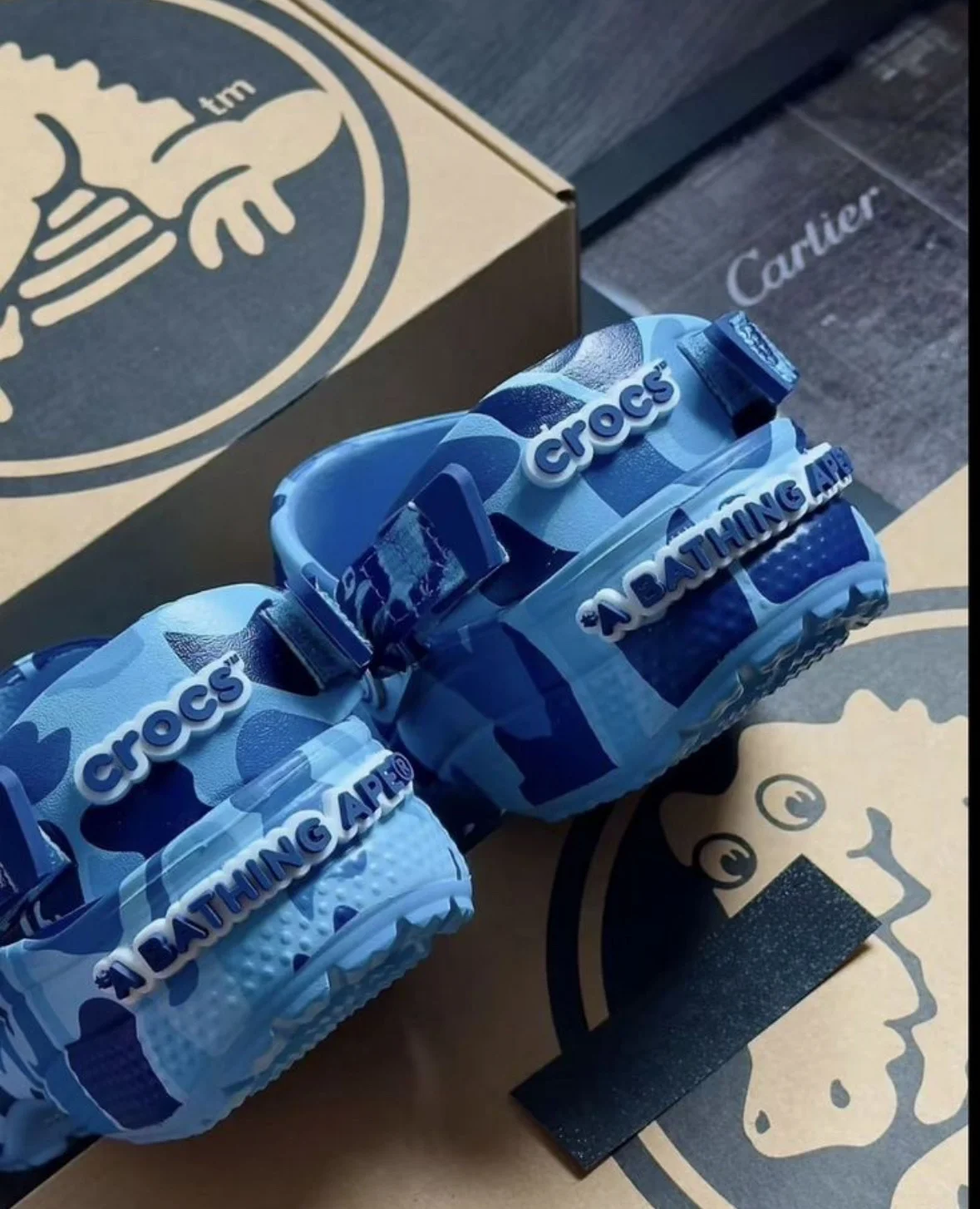 Crocs x Bape - миниатюра 4