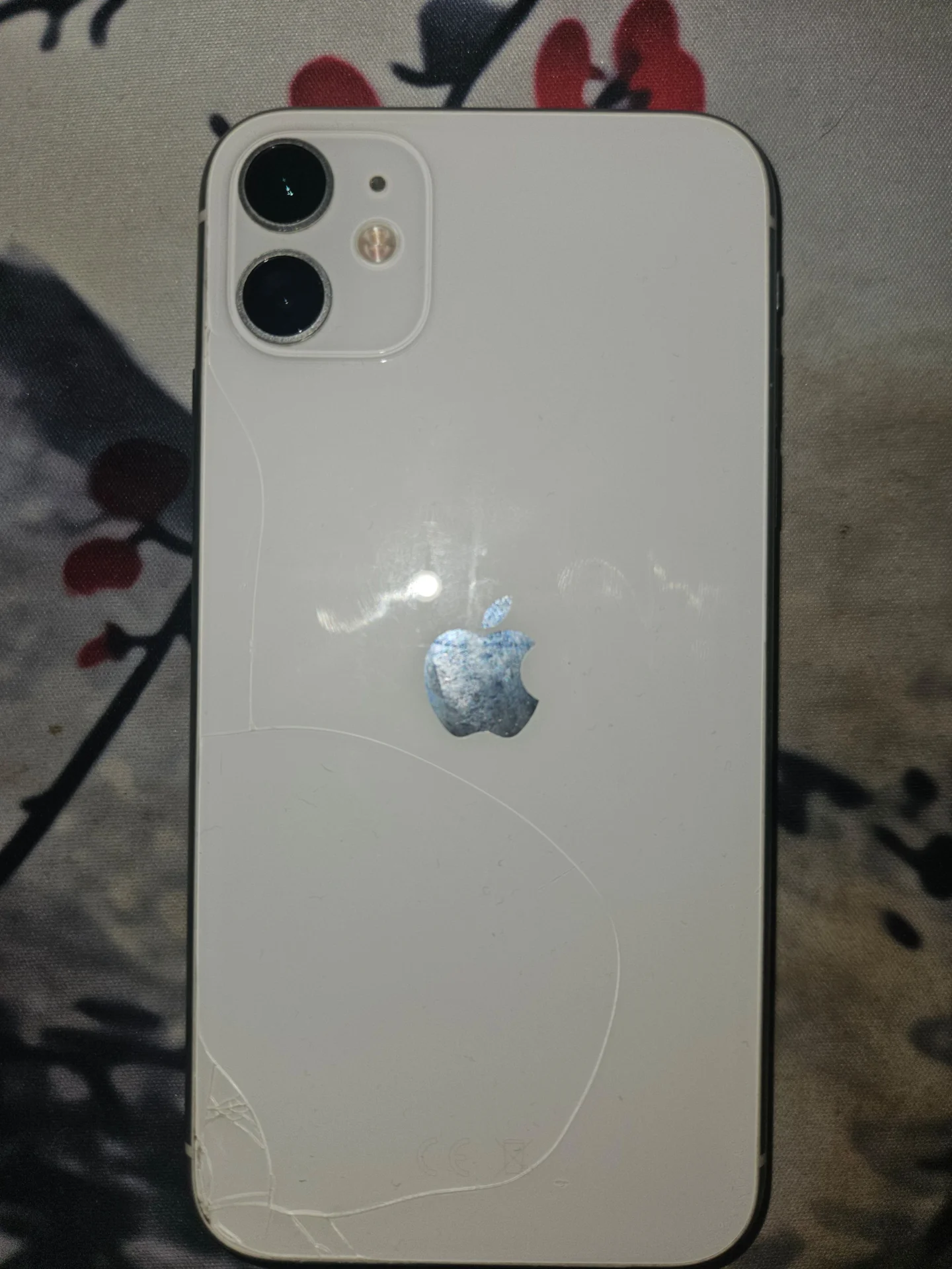 iPhone 11 128gb - миниатюра 2
