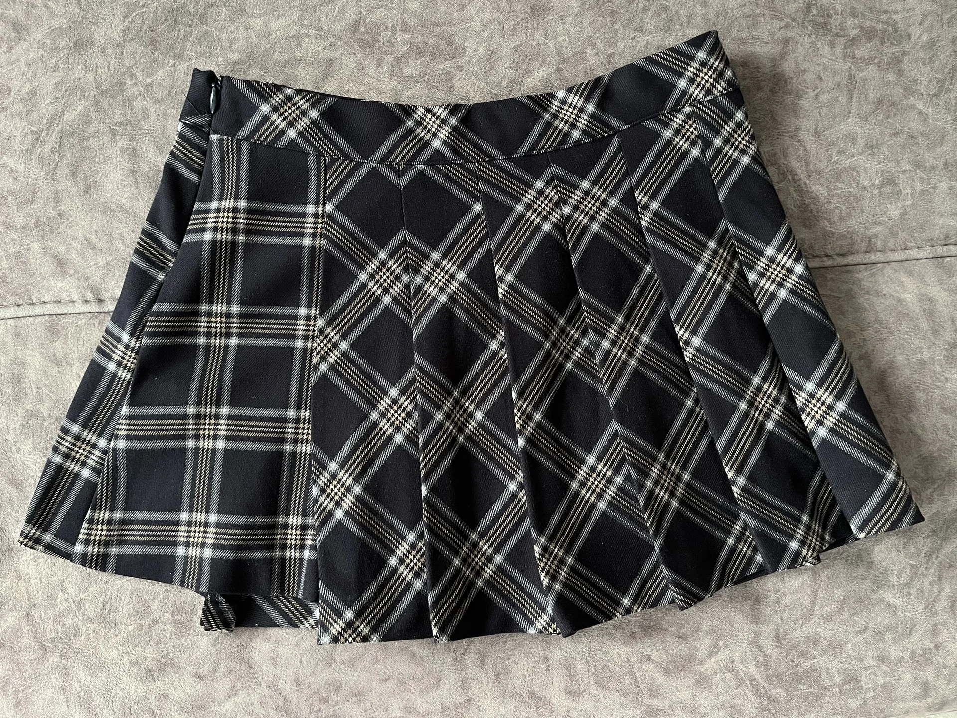 Новая юбка Zara 140 и 152 - миниатюра 2