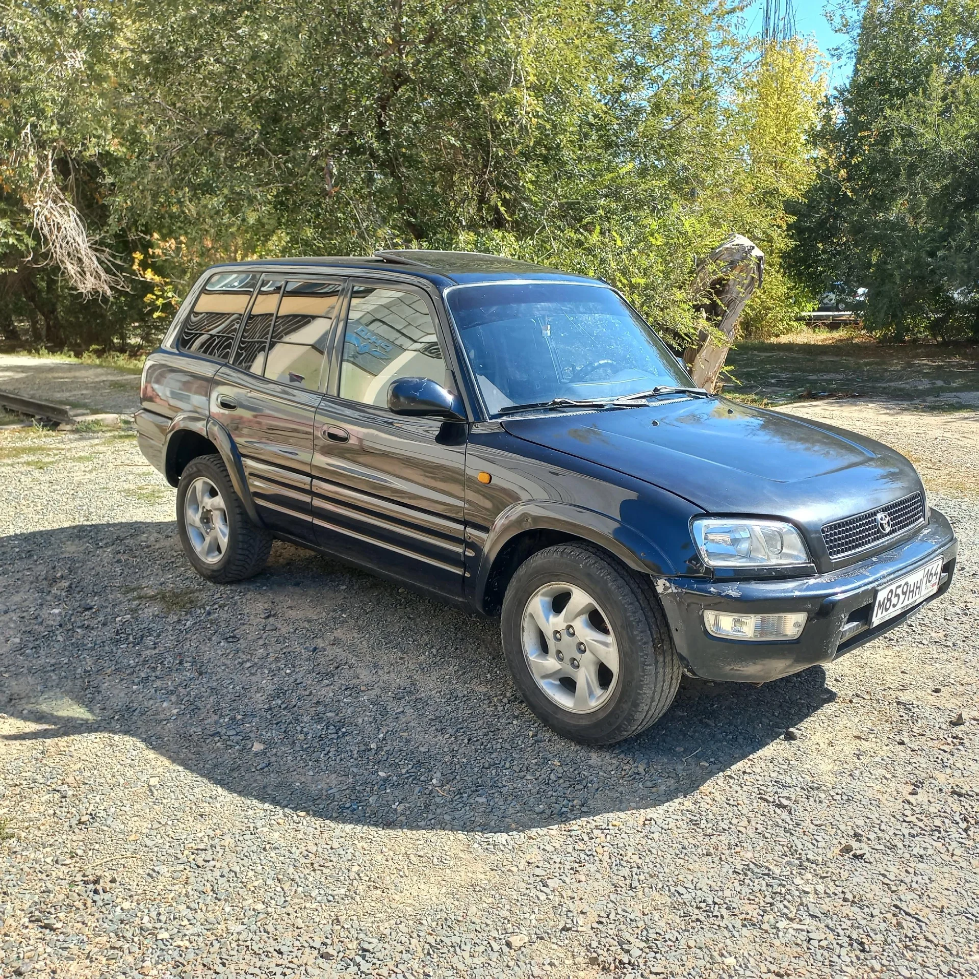 Toyota Rav 4 - миниатюра 2