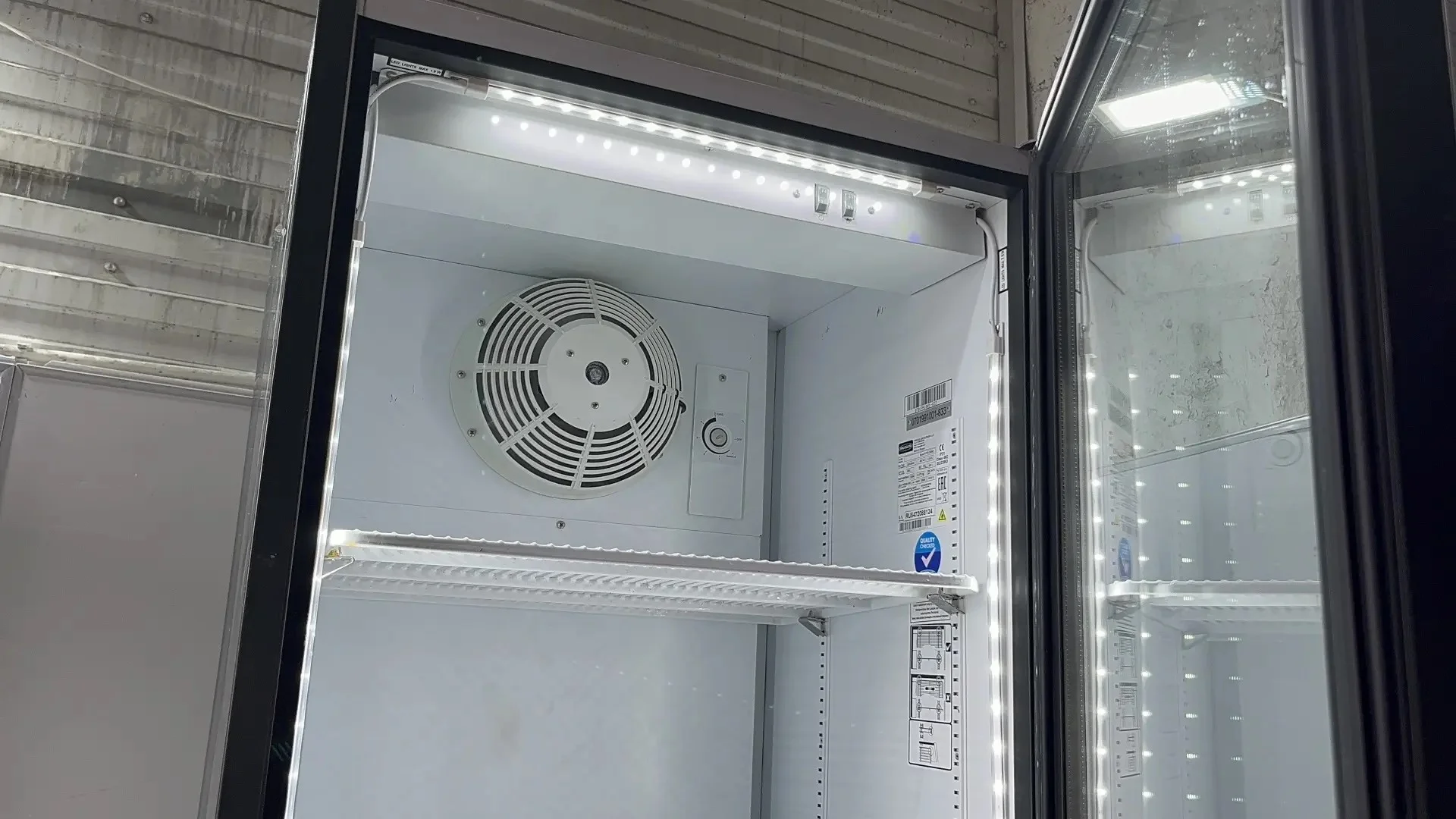Холодильный шкаф Frigoglass Super 8 SD - миниатюра 3
