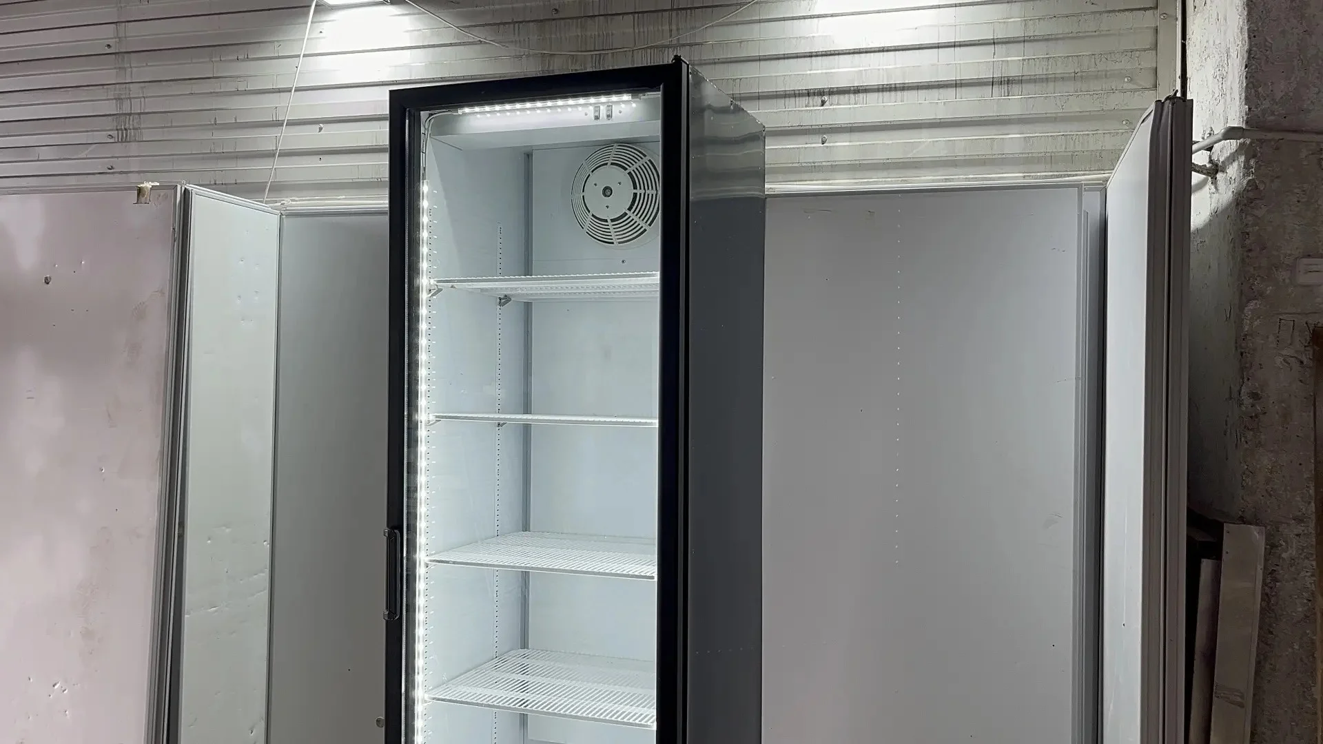 Холодильный шкаф Frigoglass Super 8 SD - миниатюра 4