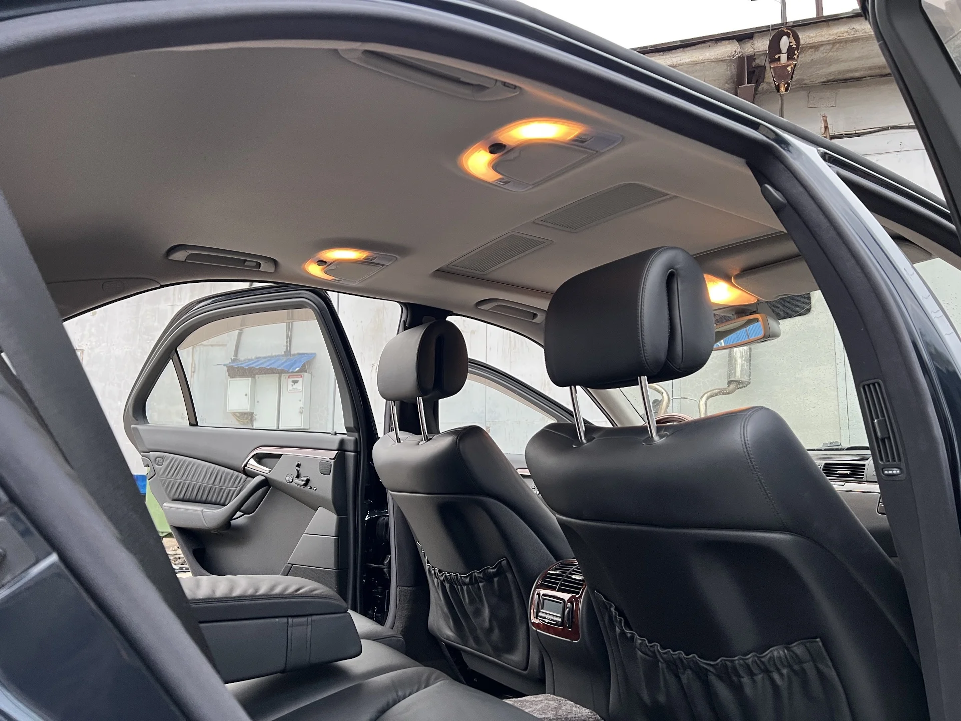 Mercedes-Benz w220 s500 2004г - миниатюра 22