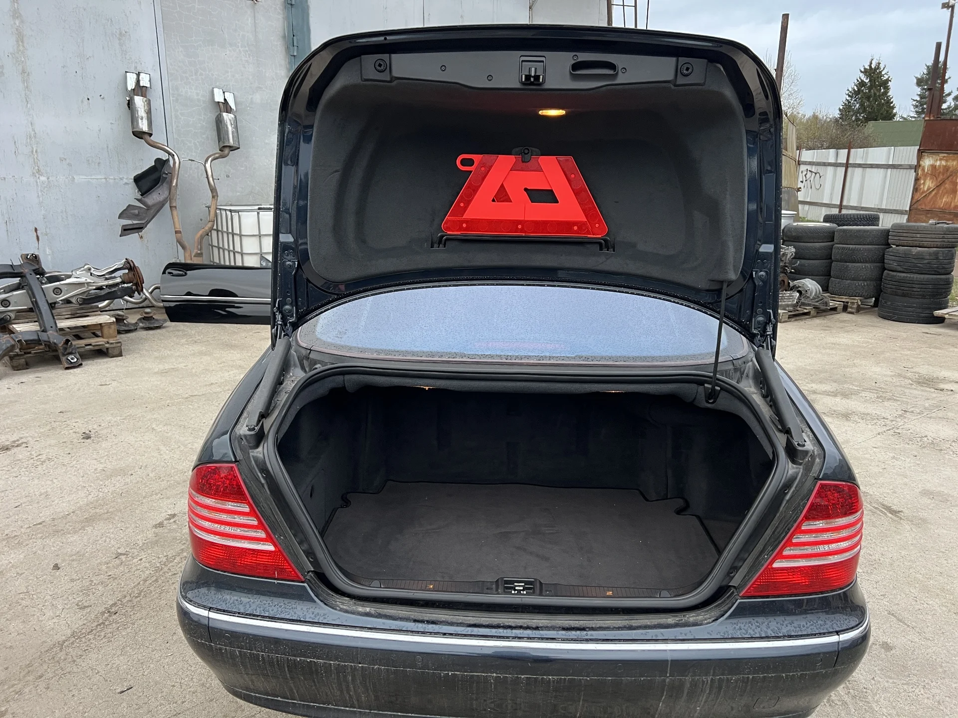 Mercedes-Benz w220 s500 2004г - миниатюра 24