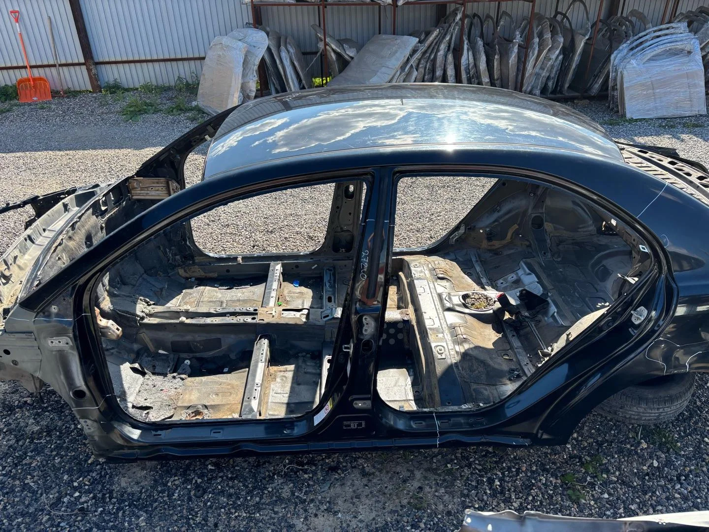 Крыша Toyota Avensis 2 T250 рест. ADT250 2007 - миниатюра 3