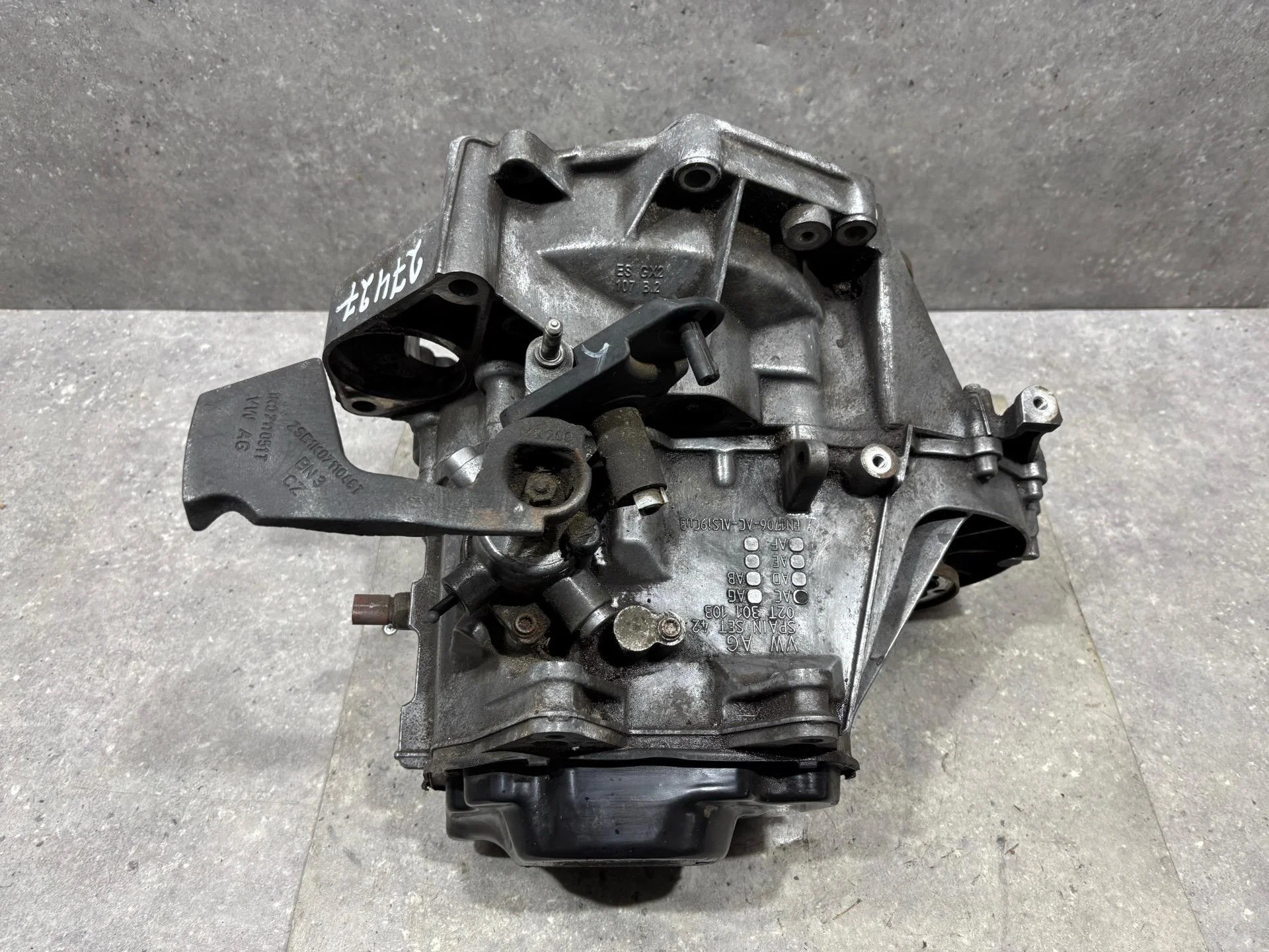 МКПП Volkswagen Jetta 6 рест. 162 2015 0AF300042E - миниатюра 4