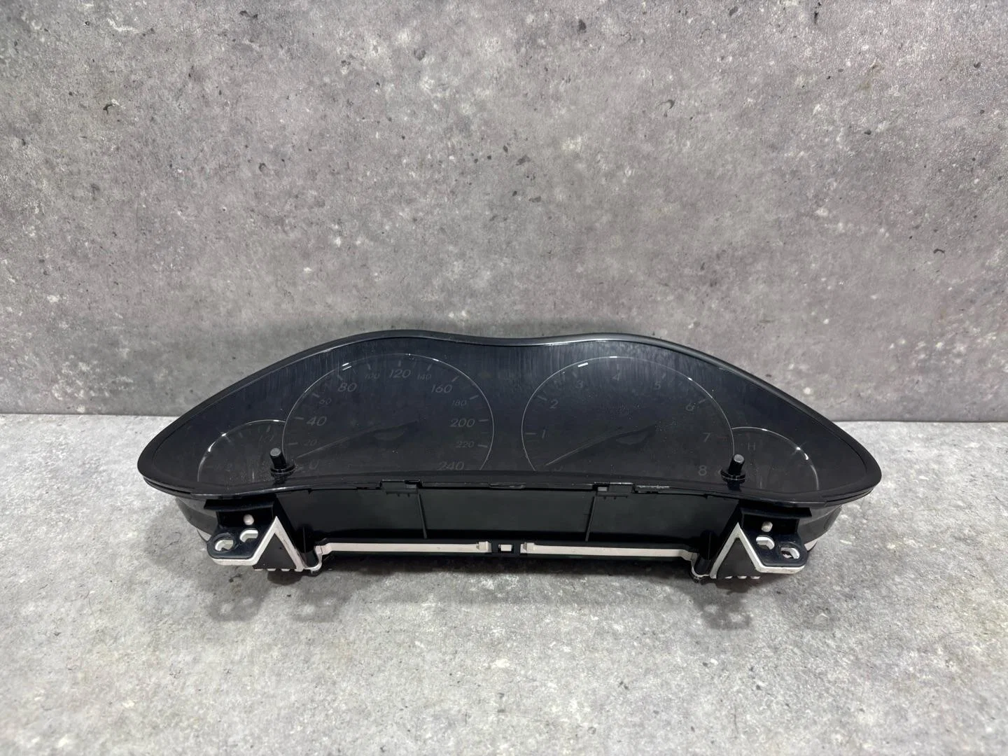 Панель приборов (щиток) Toyota Avensis 8380005J30 - миниатюра 4