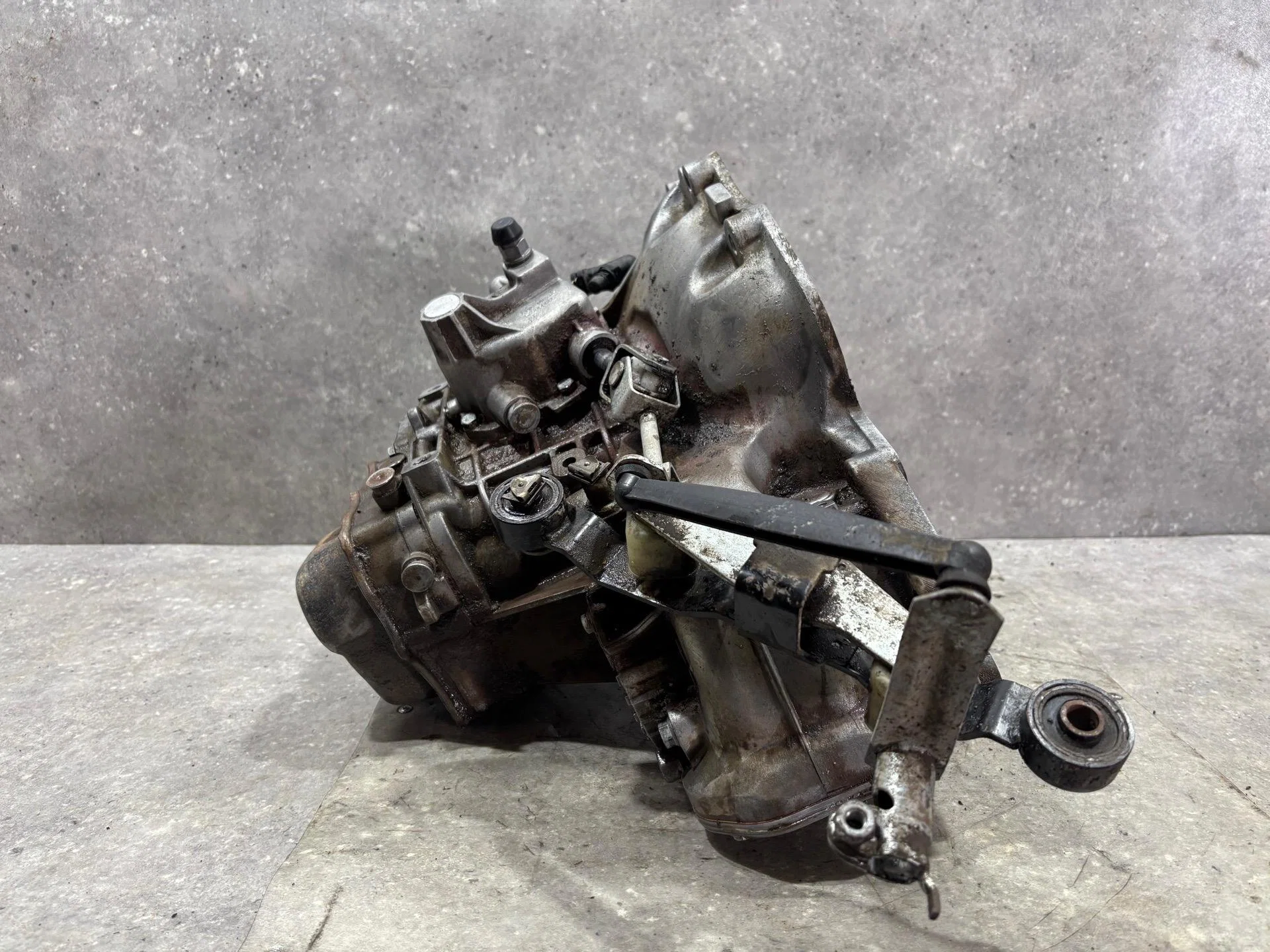 МКПП Opel Astra H рест. L48 2007 55562037 - миниатюра 2